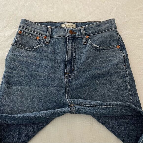 Madewell Classic High Rise Cropped Straight Jeans in Peralta Wash Size 26 AA596 - Picture 7 of 13